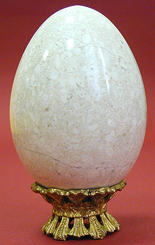 Яйцо пасхальное на подставке Мрамор белый Вторая половина XX века 1951 г инфо 6146l.