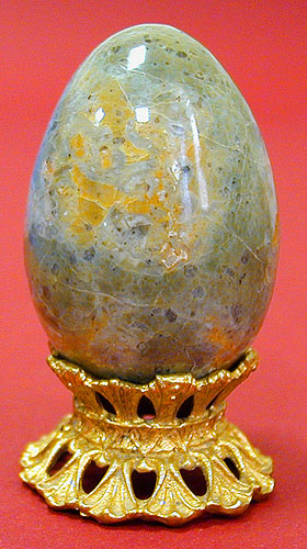 Яйцо пасхальное на подставке Риолит (липарит) Вторая половина XX века 1951 г инфо 6151l.
