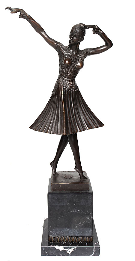 Статуэтка "Танцовщица" Бронза, мрамор Западная Европа, вторая половина ХХ века является репликой работы скульптора Д Чипаруса инфо 8912b.