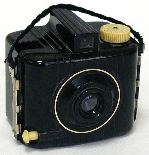 Фотоаппарат "Kodak" США, 50-е годы XX века х 6 см Сохранность хорошая инфо 6132g.