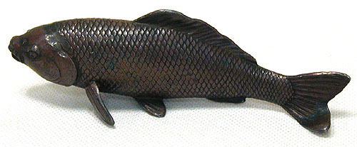 Статуэтка "Рыба" Шпиатр, литье, гравировка Япония, начало XX века внешне очень похожий на свинец инфо 6691g.